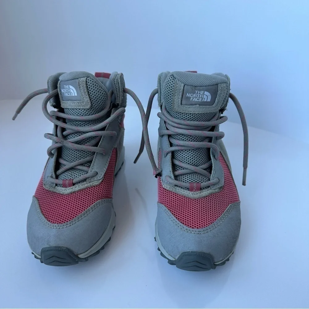 The North Face girls used